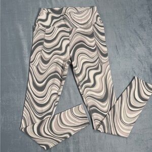 PINK Victoria's Secret Gray & Cream Swirl Leggings